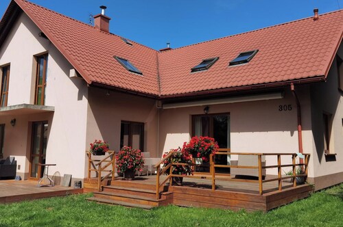 1bed Apartment - Sleeps 4 - Terrace, Pets, Parking