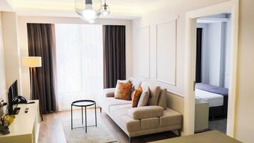 Junior Suite | 2 bedrooms, premium bedding, minibar, in-room safe