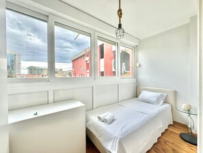 Comfort Διαμέρισμα, Θέα στο Πάρκο | 3 υπνοδωμάτια, γραφείο, χώρος εργασίας για λάπτοπ, ηχομόνωση 