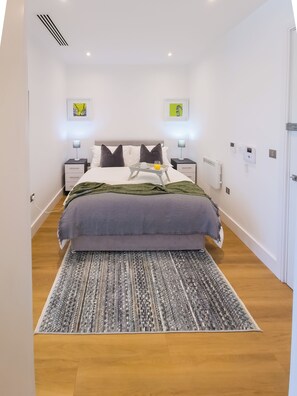 Apartment | 1 Schlafzimmer, Bügeleisen/Bügelbrett, kostenloses WLAN, Bettwäsche