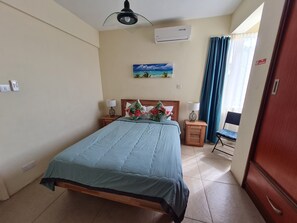 2 chambres, fer et planche à repasser, Wi-Fi, literie fournie