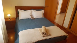 Ferienhaus | 3 Schlafzimmer, Bügeleisen/Bügelbrett, kostenloses WLAN, Bettwäsche
