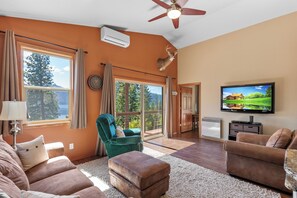 Smart TV, DVD player