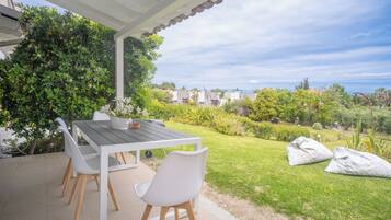 Family Villa | Terrace/patio