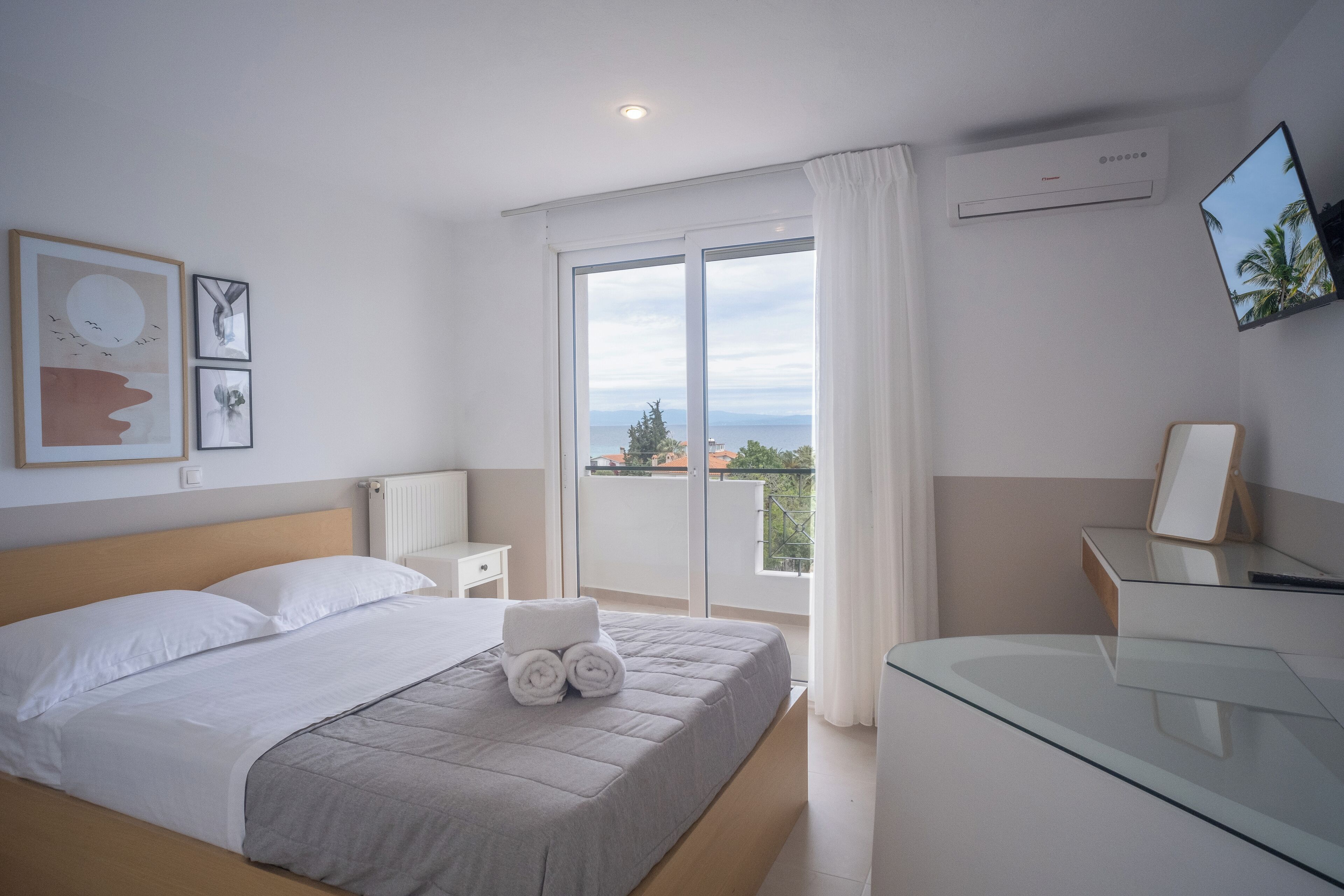 Family Villa | 3 bedrooms, iron/ironing board, free cribs/infant beds, bed sheets