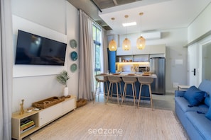 Living area - Top Studios Canasvieiras TPS (Florianópolis)