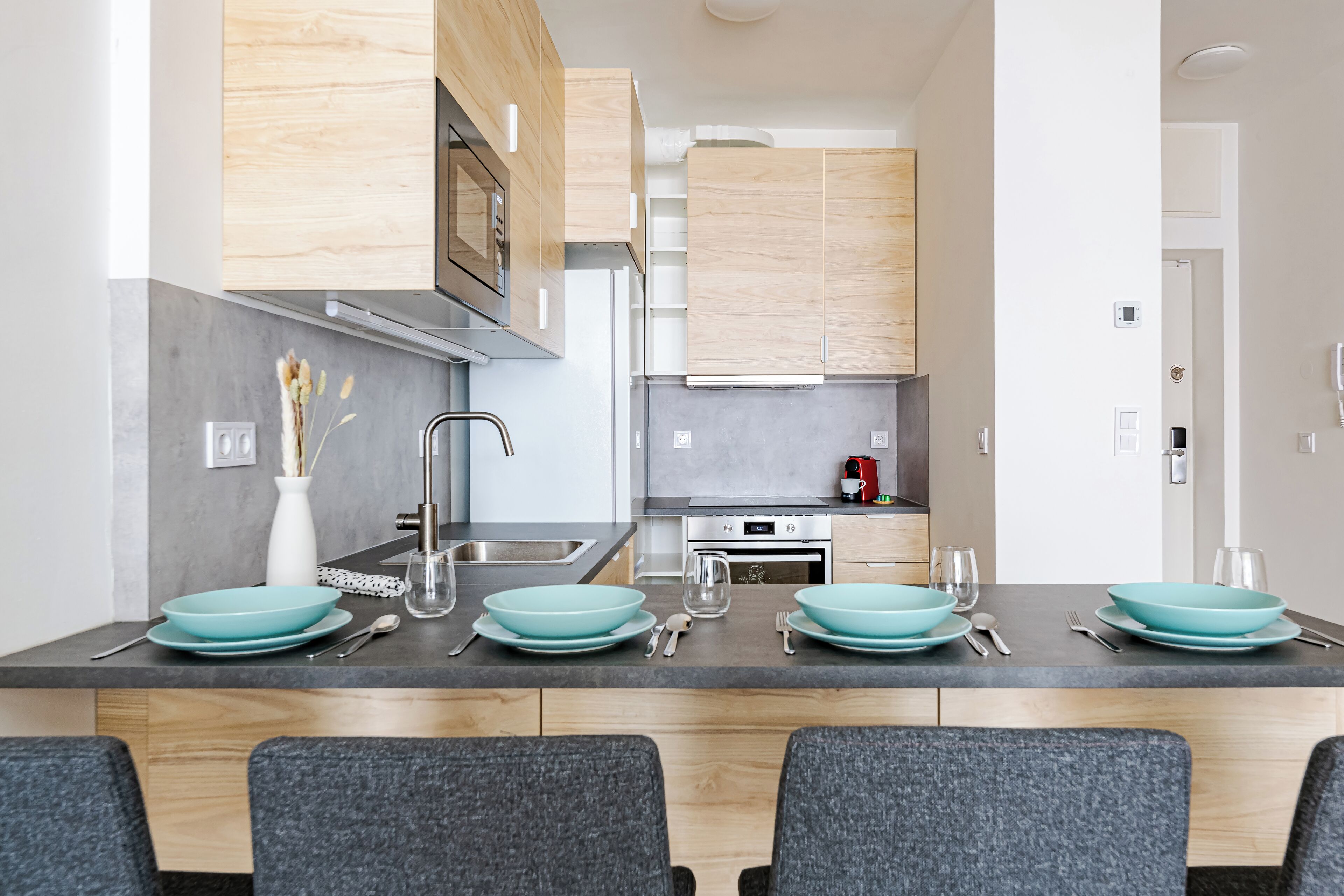 Familieleilighet | Eget tekjøkken | Kjøleskap, mikrobølgeovn, ovn og kokeplater