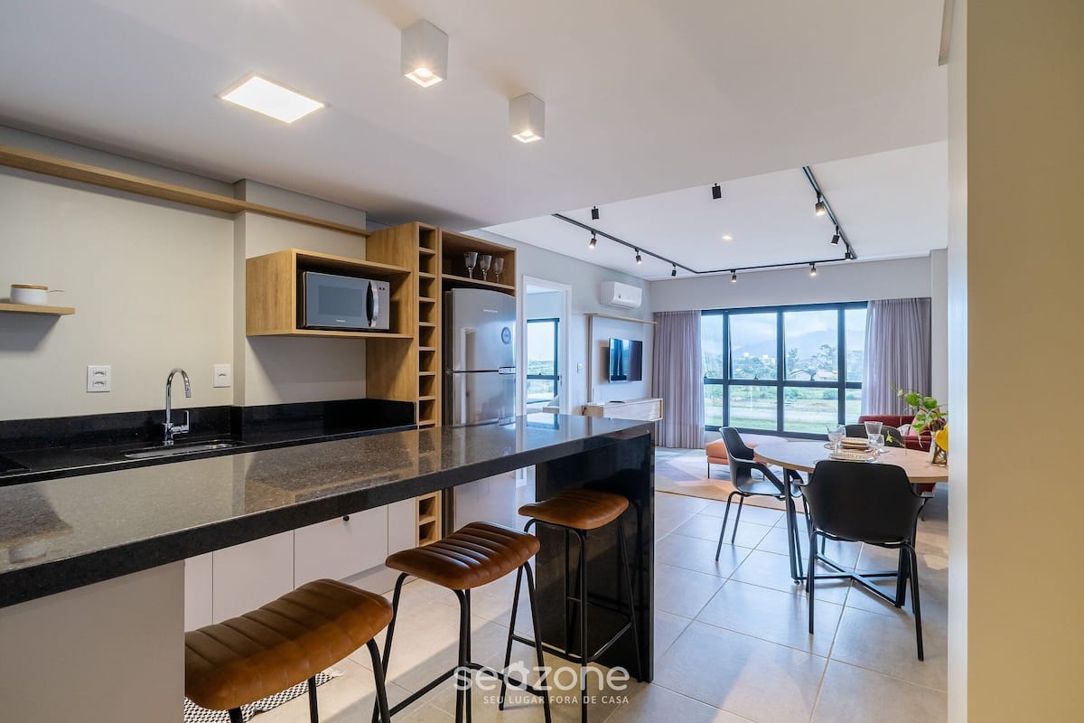 Basic Apartment | Private kitchen | Fridge, coffee/tea maker, blender, cookware/dishes/utensils