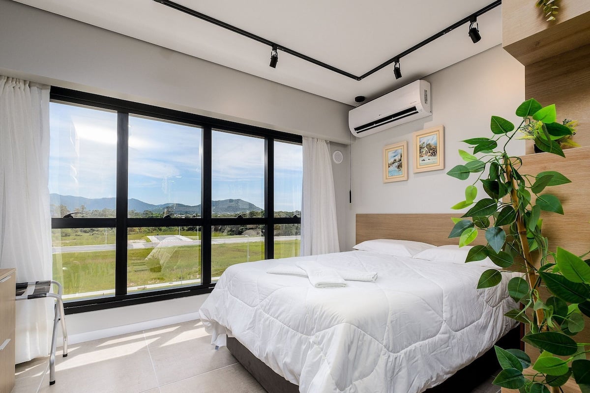 Basic Studio | 1 bedroom, iron/ironing board, free WiFi