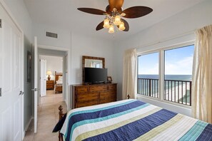 2 dormitorios, tabla de planchar con plancha, wifi y ropa de cama