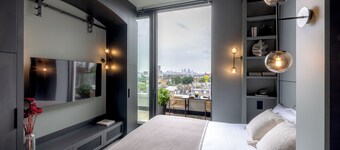 더 헤이든 바이 네스터