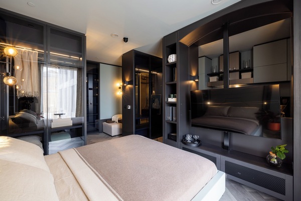 Superior Studio | Ruang kerja komputer riba, Wi-fi percuma, cadar katil