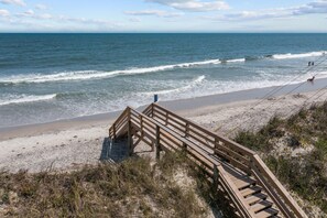 Beach - Helluva View #161 Sound Front, Boat Dock & Launch, Dog Friendly, & more! (North Topsail Beach)