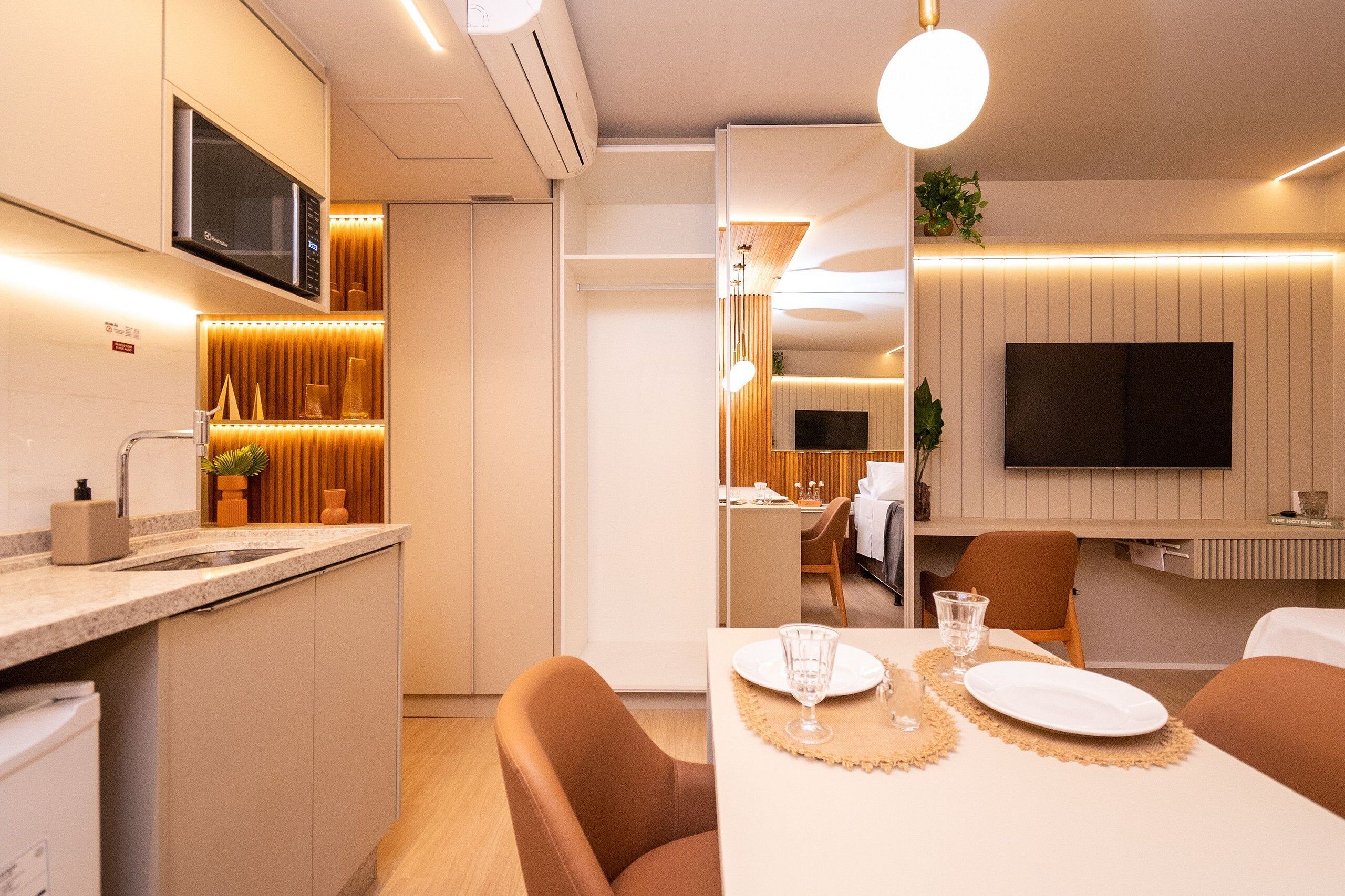 Basic Studio | Dining