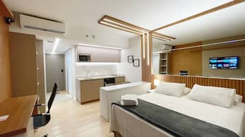 1 bedroom, iron/ironing board, free WiFi, bed sheets