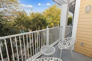 Property grounds - PH 518 Cute Studio w/tons of amenities (Miramar Beach)
