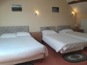 Strykejern/-brett og wi-fi (inkludert)