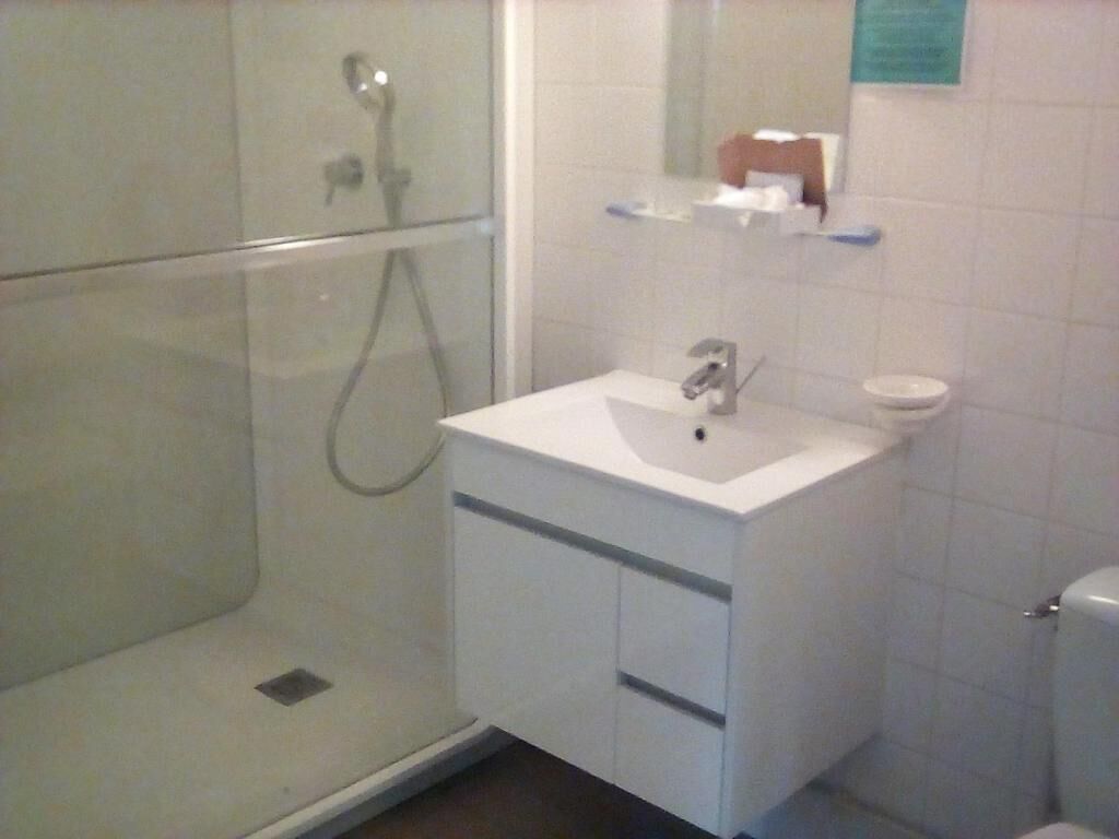 Kamar Double Klasik | Kamar mandi