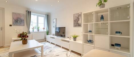 3 Schlafzimmer, Schreibtisch, Bügeleisen/Bügelbrett, kostenloses WLAN