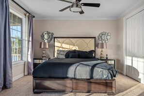 5 bedrooms, desk, iron/ironing board, WiFi