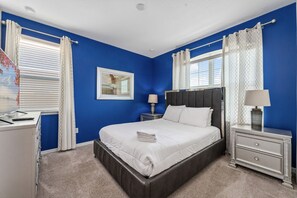 9 Schlafzimmer, Bügeleisen/Bügelbrett, WLAN, Bettwäsche