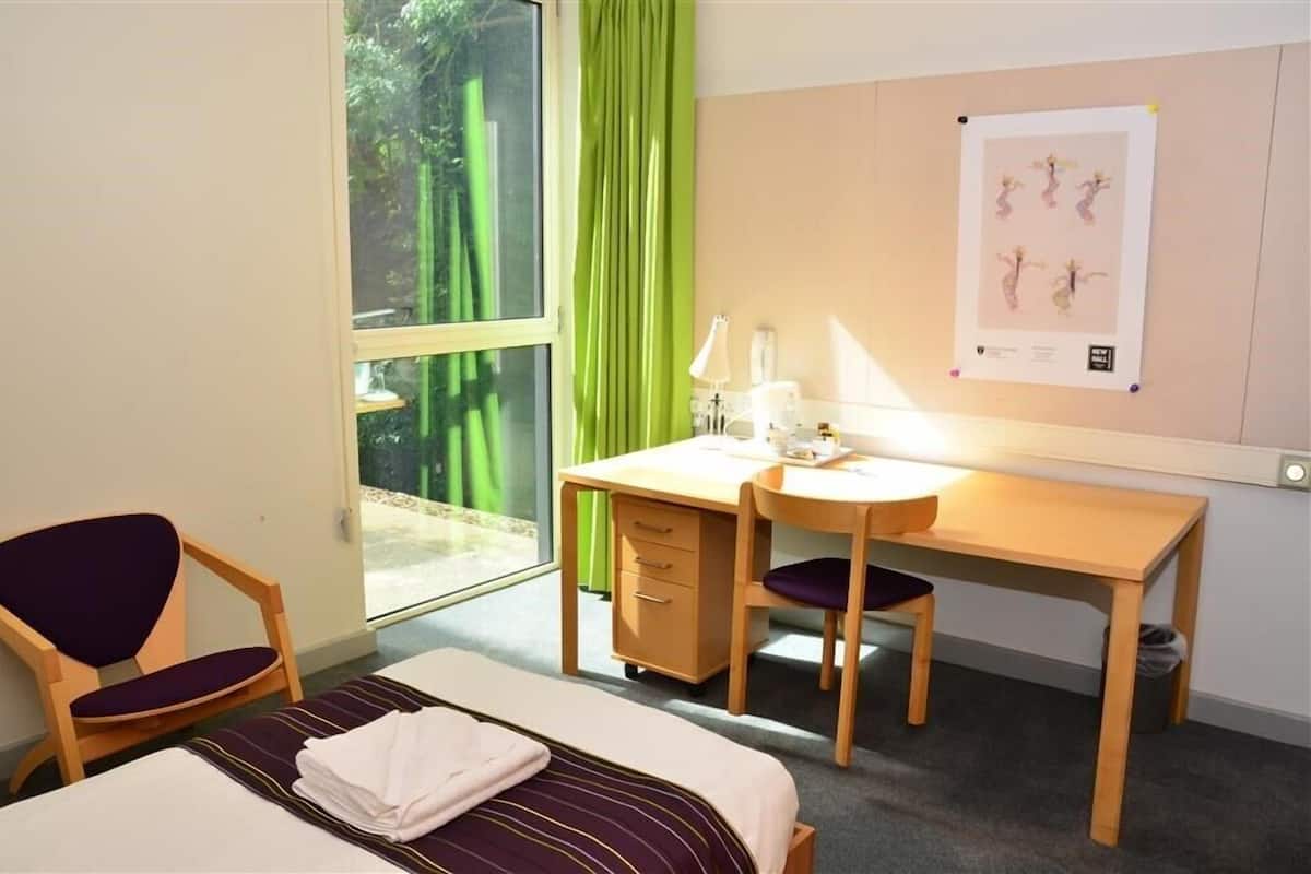 Murray Edwards Single Ensuite B&B | WiFi (free)