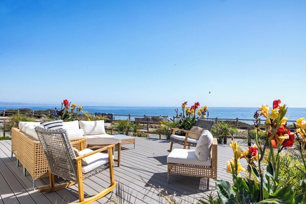 Terrace/patio - Windows on the Waves (Santa Cruz)