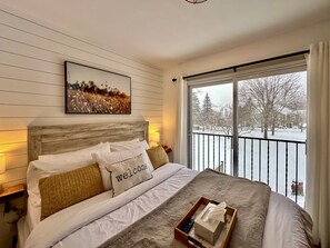 2 Schlafzimmer, Schreibtisch, Bügeleisen/Bügelbrett, Reisekinderbett