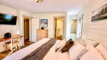 2 habitaciones, escritorio, tabla de planchar con plancha y wifi gratis