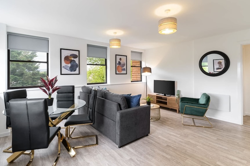 Host & Stay | 52 Waterside Place - Taunton