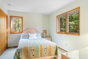 4 habitaciones, wifi y ropa de cama