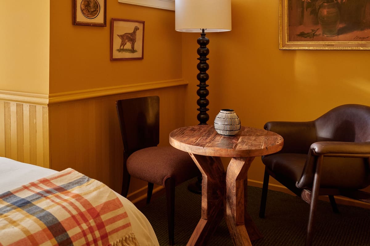 Superior-rum - 1 queensize-säng | Värdeförvaringsskåp på rummet och gratis wi-fi