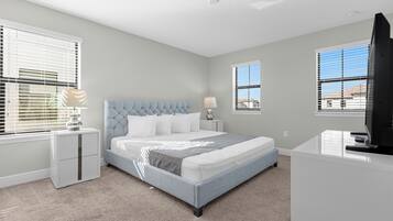 House (4 Bedrooms) | Interior
