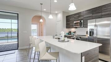 Rumah (4 Bedrooms) | Interior