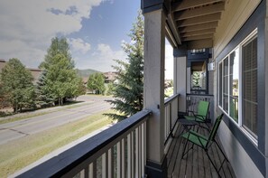 Property grounds - Cozy Fireplace | Private Garage | EV Charger (Steamboat Springs)