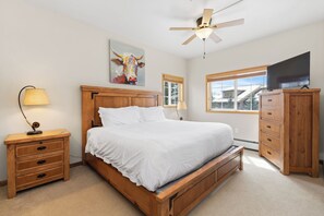 3 Schlafzimmer, Reisekinderbett, Internetzugang, Bettwäsche