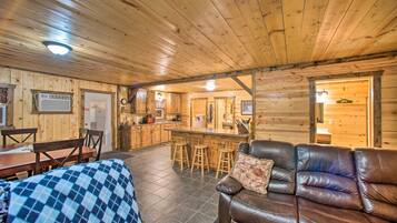 Hus (3 Bedrooms) | Innvendig