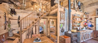 Rustic Powersville Cabin: Secluded Countryside!