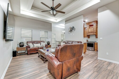 Weslaco Home w/ Fenced Yard: 2 Mi to Downtown