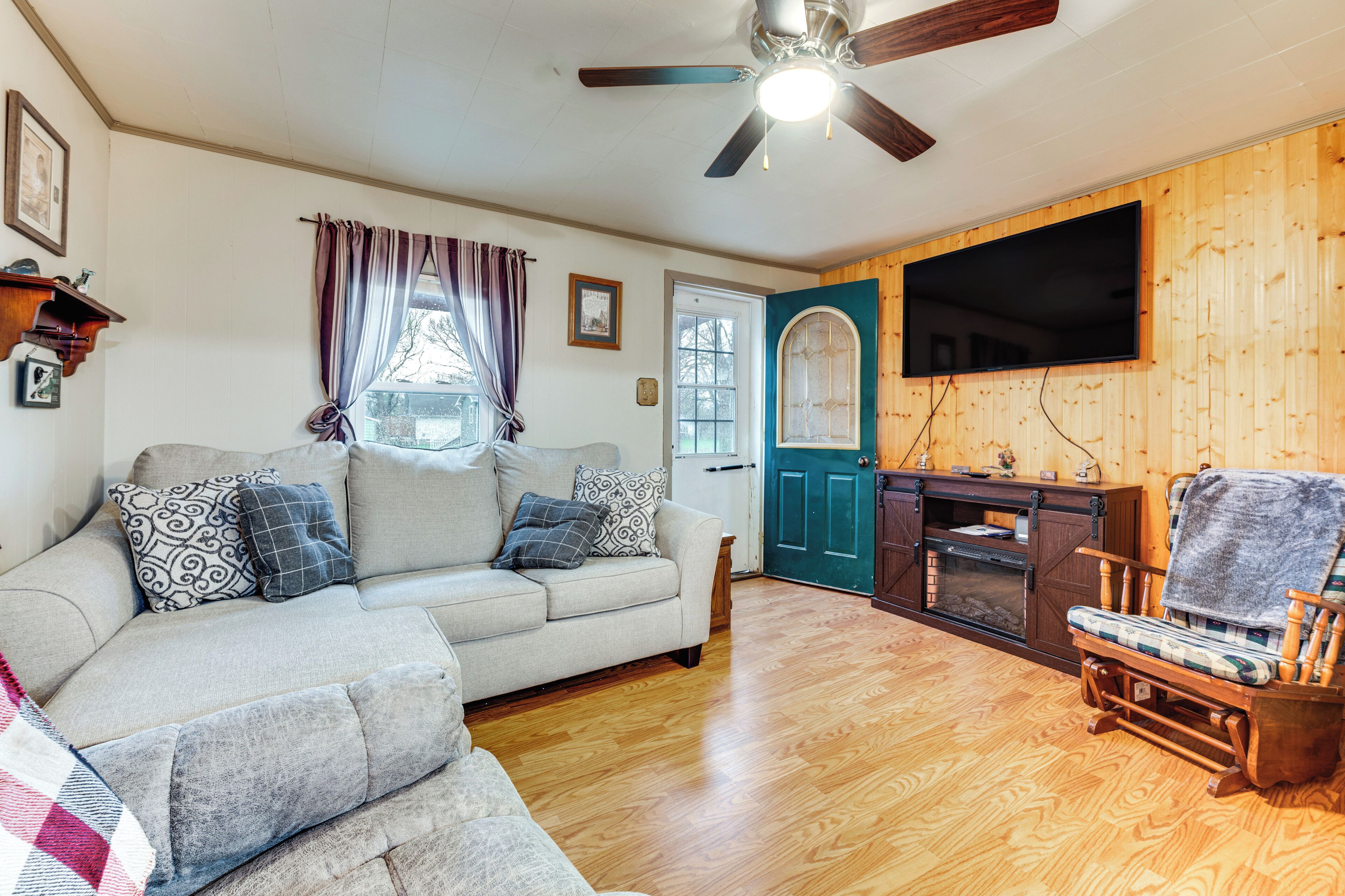 House (2 Bedrooms) | Bahagian dalam