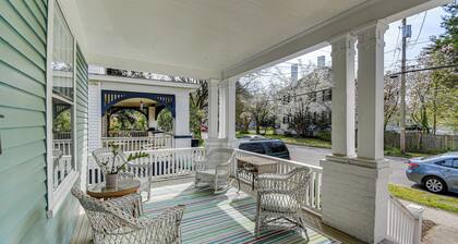 Elizabeth City Home w/ Fire Pit < 1 Mi to Downtown