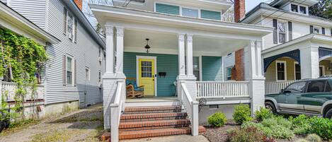 House (3 Bedrooms) | Front of property