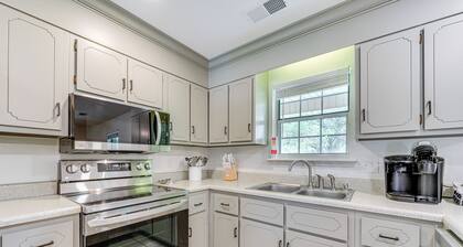 Perry Family Home on 2 Acres w/ Private Pool