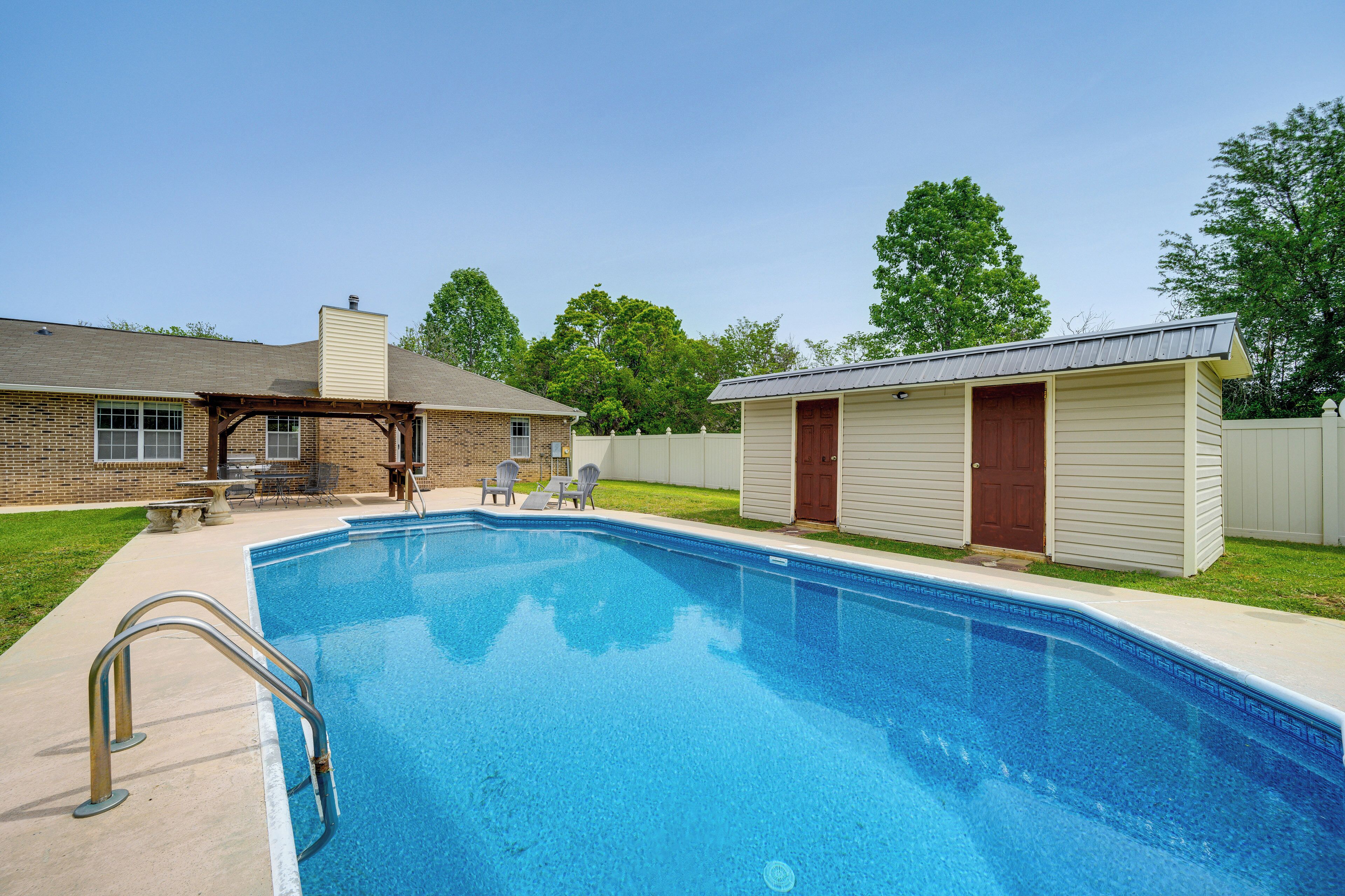 المنشأة من الداخل