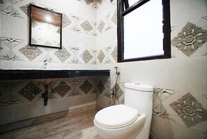 Dusche, Regendusche, Handtücher, Seife