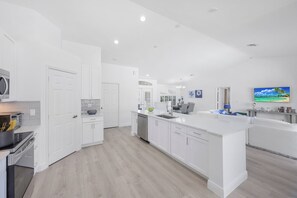Fridge, microwave, oven, stovetop - Seaside Home | Pool & Steps to Beach/Restaurants (Marco Island)