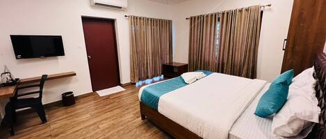 7 Schlafzimmer, Bügeleisen/Bügelbrett, WLAN, Bettwäsche