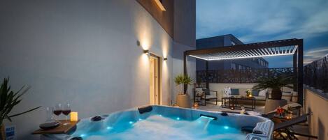 Baignoire à remous extérieure