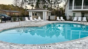 Pool - Emerald Treasure 138 -Sleeps 8-Lake Views (Santa Rosa Beach)