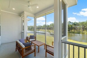 Property grounds - Emerald Treasure 138–Lake Views–Sleeps 8 (Santa Rosa Beach)